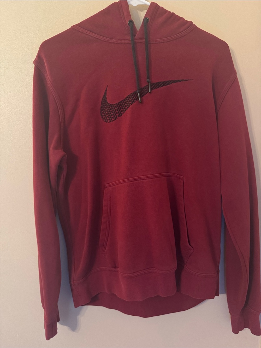 Nike Men's Burgundy Pullover Hoodie with Textured Swoosh